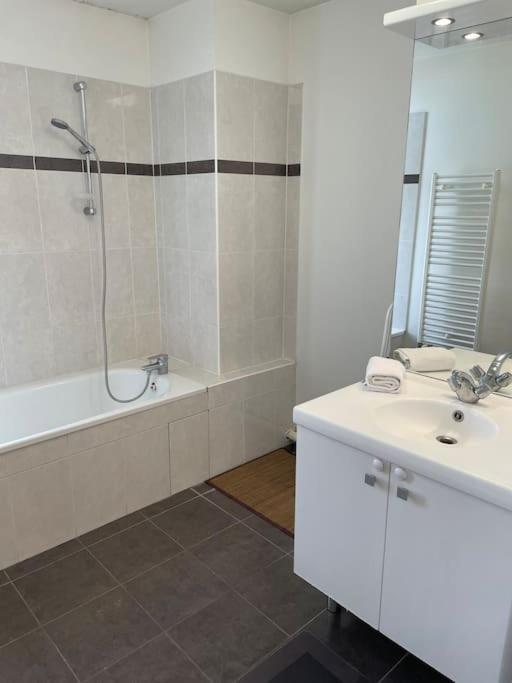 Appartement 3P Ivry Екстериор снимка
